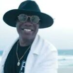 King Enakpodia FT Mike Okri – Ovuovo – mqdefault