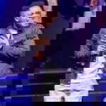Tobi Jeff Richards – African Praise Medley – Tobi Jeff Richards – African Praise Medley
